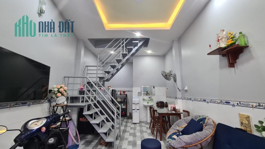 Bán Nhà HXH Lê Đức Thọ - 2 Tầng 31m2 - Giá 3.3 Tỷ