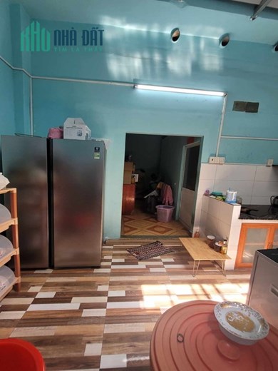 Bán nhà ngộp HXT KD Lạc Long Quân, P9, Tân Bình, 130m2, 2 tầng, giá chỉ 11,5 tỷ.