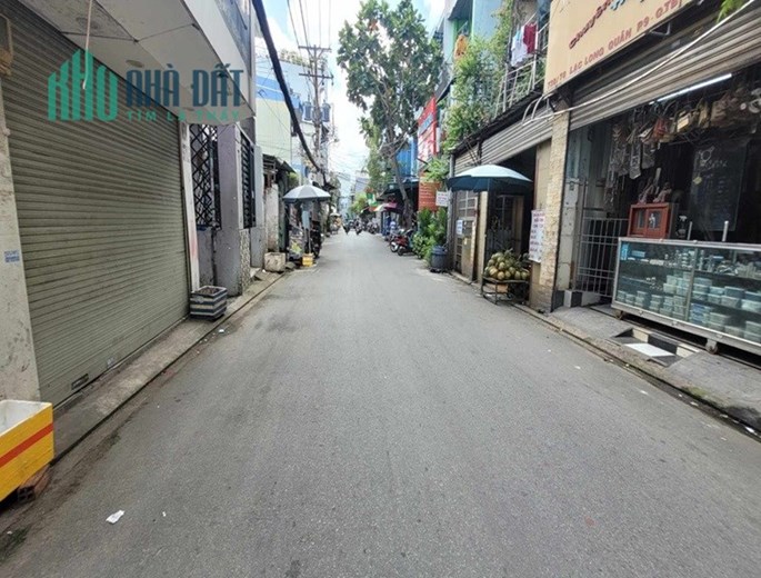 Bán nhà ngộp HXT KD Lạc Long Quân, P9, Tân Bình, 130m2, 2 tầng, giá chỉ 11,5 tỷ.