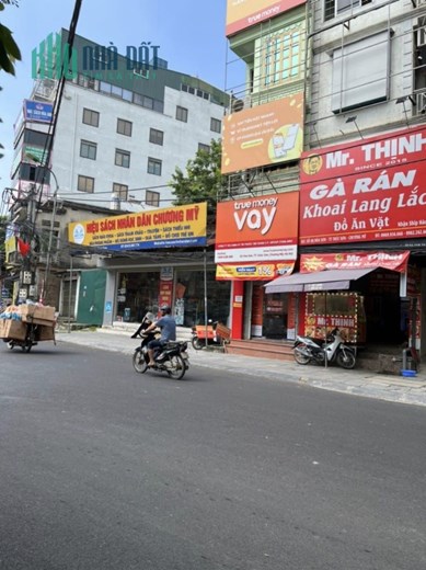 Bán Nhà 5 Tầng Trục Chính Kinh Doanh Ở Thị Trấn Chúc Sơn Giá 1.9 Tỷ