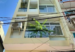 BÁN NHÀ BỐN TẦNG  MẶT TIỀN KINH DOANH ĐƯỜNG BÀ HẠT  QUẬN 10-
NHỈNH 13TỶ