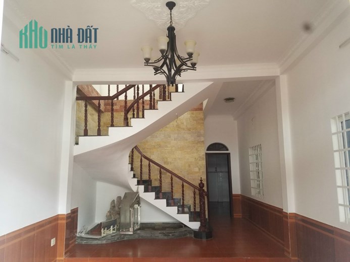 Bán Nhà Bà Điểm, 6,9x17m, 2 Tầng, Gần Ngã Tư An Sương
