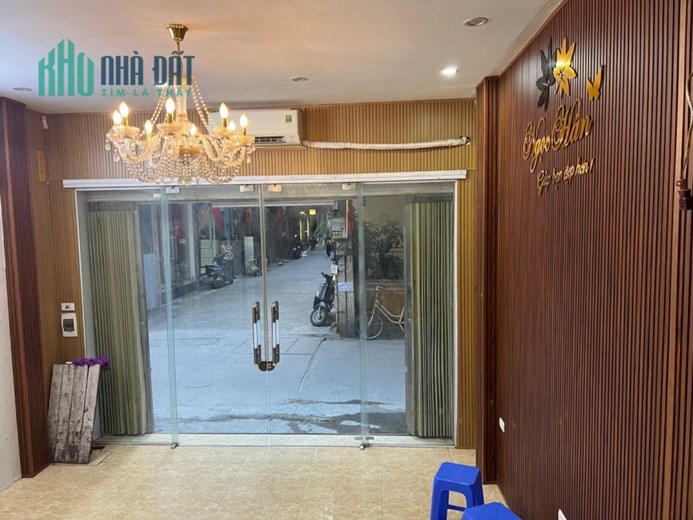 Cho Thuê Nhà Đường Lê Văn Hiến, Ô Tô Kinh Doanh, 30m2 5 tầng 14tr/tháng 0966931622.