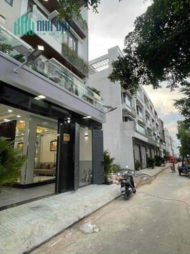 BÁN NHÀ HXH8m, 4 TẦNG, 6.6x12.5m, HUỲNH TẤN PHÁT NHÀ BÈ