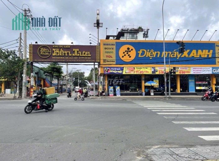 VỊ TRÍ HIẾM NHÀ BÁN - NGAY KDL BẾN XƯA - HXH THÔNG - 73M2, NGANG 6M HIẾM, NHÀ CẤP 4 CÒN MỚI Ở NGAY