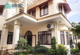 BIỆT THỰ SIÊU ĐỈNH 3 MẶT TIỀN - MẶT TIỀN ĐƯỜNG BẠCH ĐẰNG - MỘT CĂN DUY NHẤT.