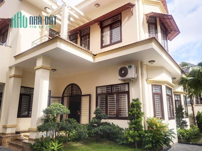 BIỆT THỰ SIÊU ĐỈNH 3 MẶT TIỀN - MẶT TIỀN ĐƯỜNG BẠCH ĐẰNG - MỘT CĂN DUY NHẤT.