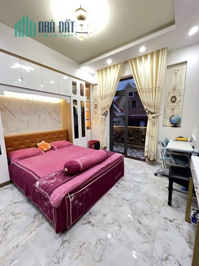 Nhà 5 tầng - Mặt tiền kinh doanh Nguyễn Thành Vĩnh - Trung Mỹ Tây - Q.12 - Gấp bán - Chỉ 5 tỷ 8.