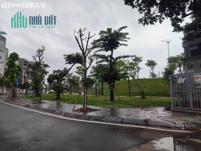 Bán nhà Ngọc Thụy, Long Biên, đường thông, ô tô đỗ cửa, căn góc 5 tầng giá nhỉnh 3.5 tỷ