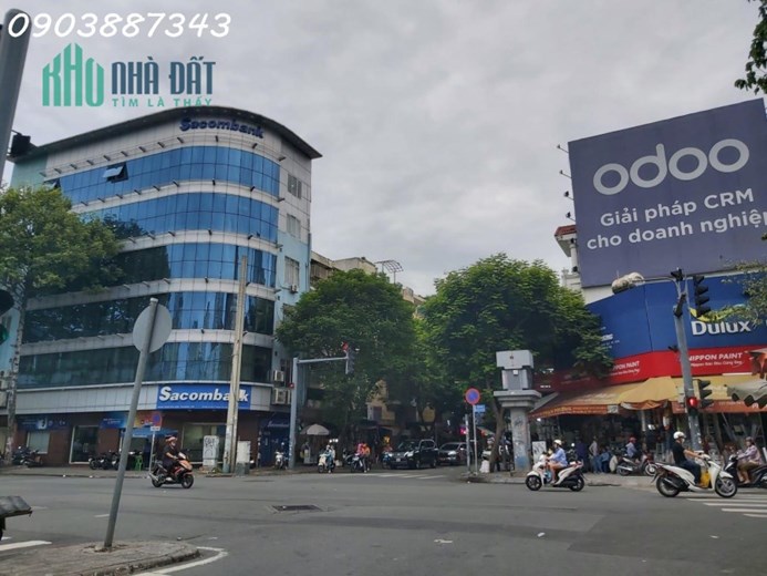 Bán Tòa Nhà Chính Chủ HXH đường Calmette - Quận 1 - 7Tầng - 80m2- Gía Chỉ 20Tỷ Hơn.