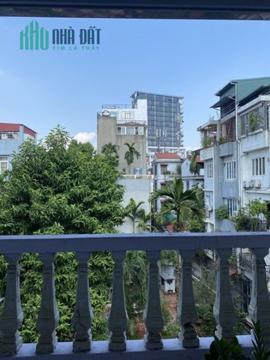 Bán nhà Lạc Long Quân 113,6m², 3 tầng, MT 6.8m, chào giá 14.7tỷ Tây Hồ