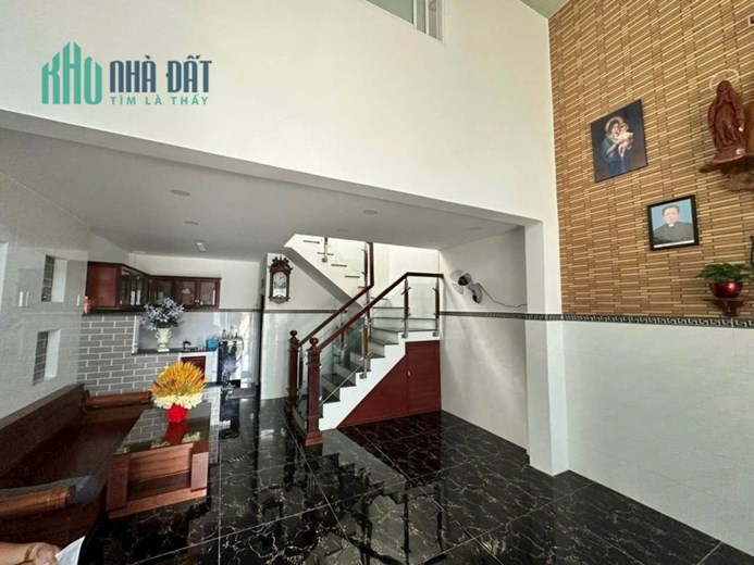 NHÀ TÂN PHÚ - CHỈ CÒN 4.3 TỶ - 50M2 - 2 TẦNG - HẺM 5M Ô TÔ THÔNG - NHÀ ĐẸP