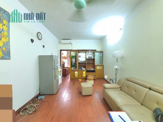 Bán CHCC Tây Kết, Hai Bà Trưng, DTSD 80m², tầng 3, thoáng, giá 2.7 tỷ. LH: 0366051369