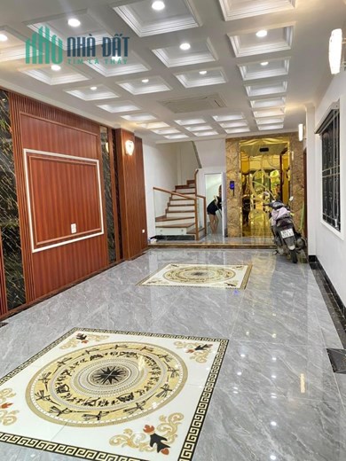 Bán nhà gấp Minh Khai. Ô tô, kinh doanh. 5 tầng thang máy. 50m cực hiếm 6.5 tỷ