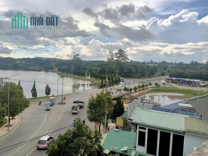 Bán biệt thự Sương Nguyệt Ánh Đà Lạt view Hồ Xuân Hương