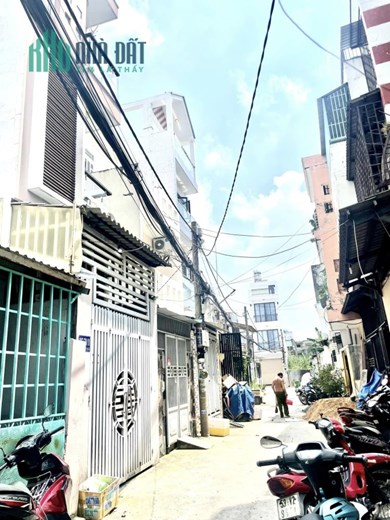 Nhà Đẹp, Ngay Chợ Thạch Đà, 3 Tầng 41m2, Ngang 4.1m - Giá 3.8 Tỷ
