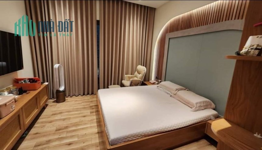 ĐẲNG CẤP THƯỢNG LƯU, AN SINH ĐỈNH CAO.
BÁN NHÀ TRƯỜNG CHINH, NGUYỄN LÂN, THANH XUÂN.