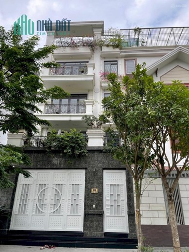 Bán liền kề VOV, DT 92m x 5 tầng. MT 5,1m. Hoàn thiện.