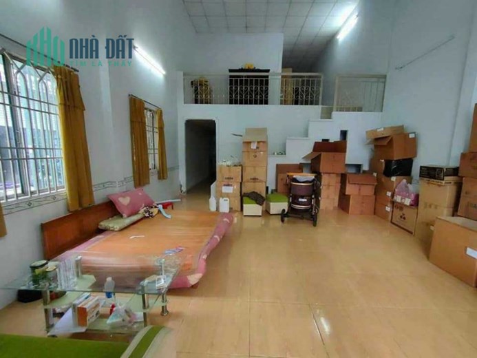 Bán GẤP nhà 5x23m, 4PN, góc 2 mặt đường ô tô Tân Chánh Hiệp 10, Quận 12
