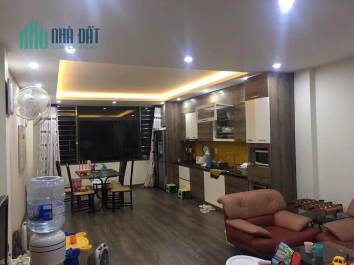 BÁN NHÀ PHỐ Lệ Mật 57MV   4  TẦNG 
Ô TÔ VÀO NHÀ,SÁT UBND PHƯỜNG