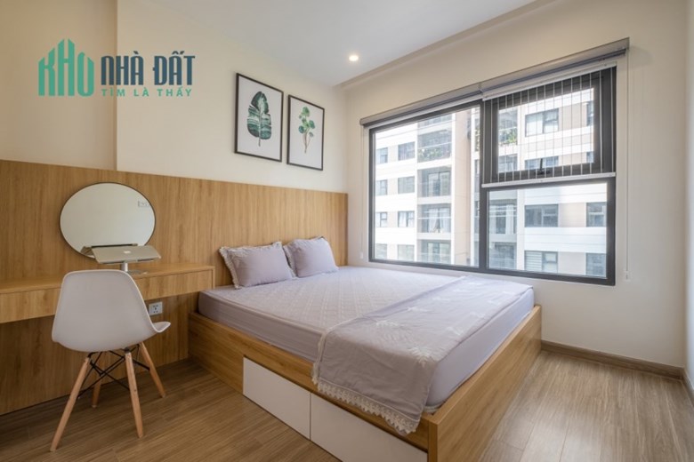 Bán gấp Vinhomes Ocean Park, 55m2, 2PN, ban công đẹp mát, 1.7 tỷ bao sang tên