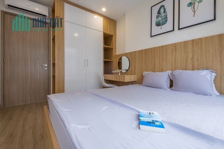 Bán gấp Vinhomes Ocean Park, 55m2, 2PN, ban công đẹp mát, 1.7 tỷ bao sang tên