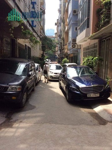 Bán nhà Đường Láng 50m2, kinh doanh ô tô tránh, mặt tiền 4 mét giá chỉ 4,85 tỷ