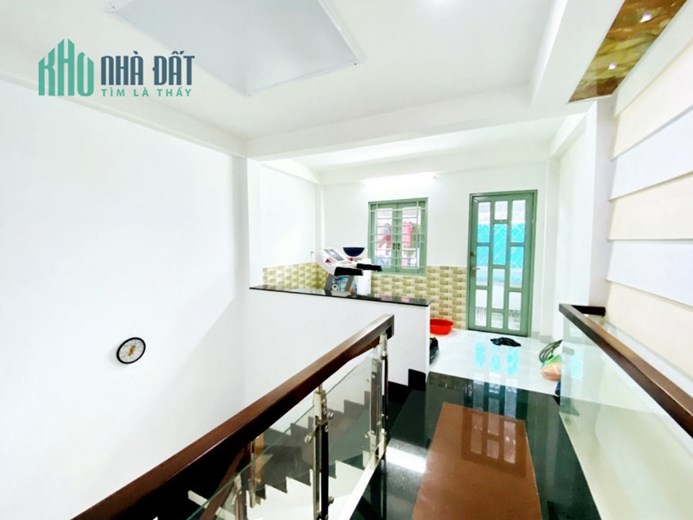 Cần bán nhà 4 tầng tại Trần Thị Trọng, Phường 15 ,Tân Bình