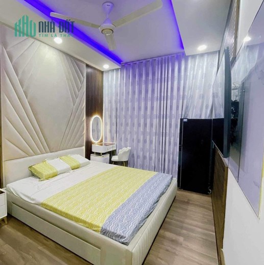 QUẬN 11  ÂU CƠ - DIỆN TÍCH 28M2 3 TẦNG - GIẢM 500 TRIỆU CÒN CHỈ 3 TỈ x