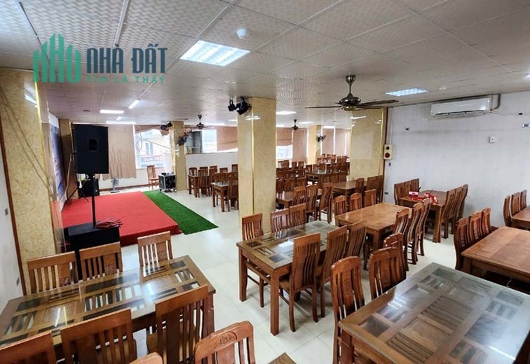 HÓT HÓT HÓT !!! QUÁ RẺ ! Cần chuyển nhượng KHÁCH SẠN tại Sầm Sơn. Thanh Hoá.