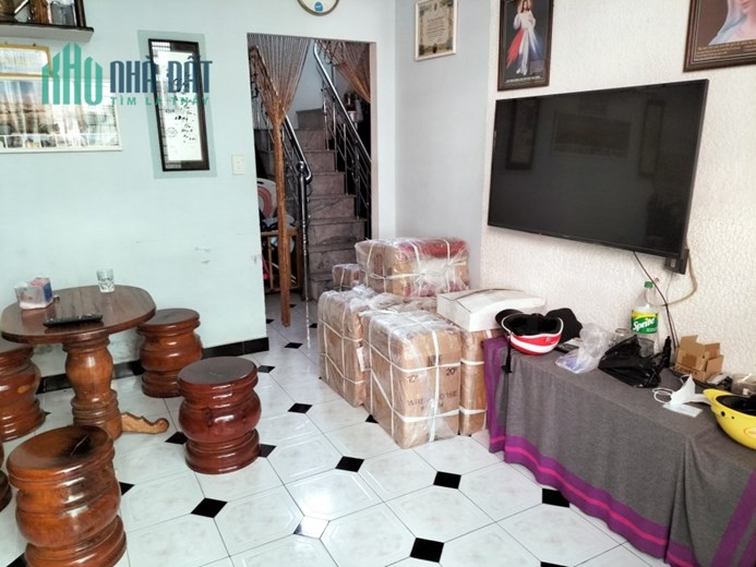 ♥ Nhà Lê Độ cách đường vài mét Kiệt 5m đang Kinh Doanh, 50m2, 3 Mê, 2.x