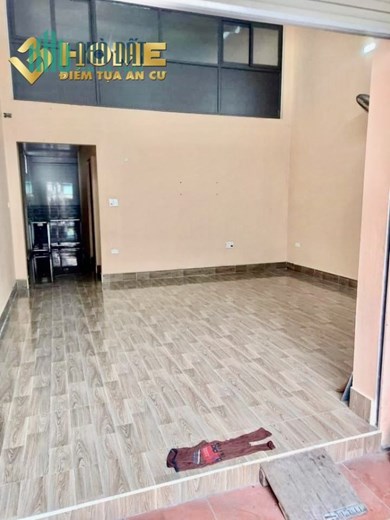 MT2399. CHO THUÊ NHÀ MẶT ĐƯỜNG KHÚC THỪA DỤ 2 55M2 CÓ 2 NGỦ