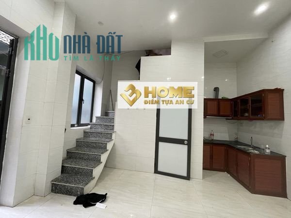 MN248. CHO THUÊ NHÀ MẶT NGÕ CHỢ CON