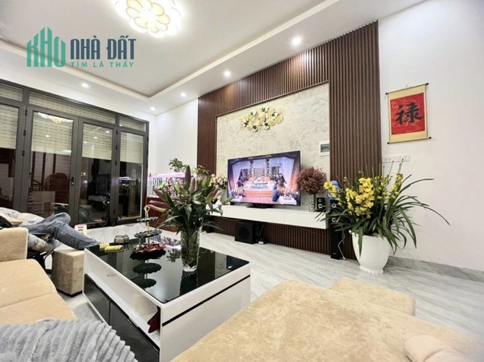 HOT Ô TÔ, NẰM GIỮA HAI KHU ĐÔ THỊ LINH ĐÀM, KHU ĐÔTHỊ ĐẠI KIM, GẦN CHỢ 54M2, 5T, 6.98 TỶ - ĐẠI TỪ -