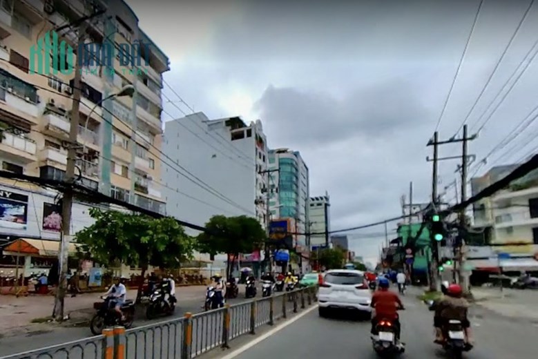 MẶT TIỀN TRUNG TÂM QUẬN 10- KHU VIP BẮC HẢI - NGANG 12.3M- 442M2 ĐẤT