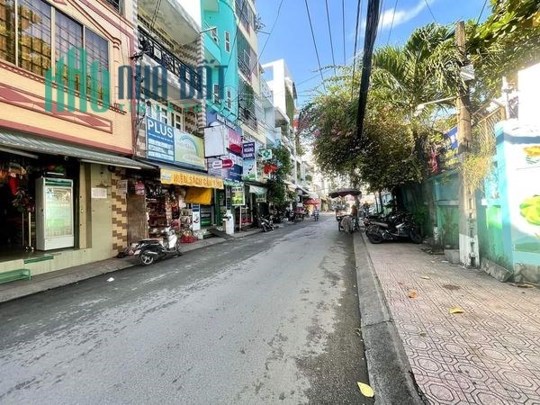 BÁN NHÀ - LẠC LONG QUÂN - Q.11 - HẺM 7M THÔNG  - KINH DOANH TỐT - 39M2 - 3 TẦNG  - 6 TỶ