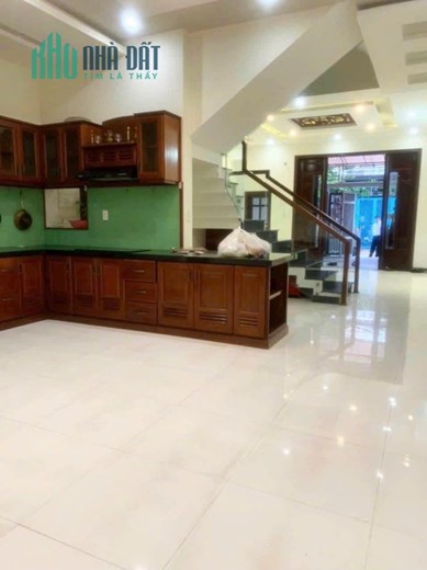 Cho thuê nhà 3 tầng kiệt ô tô : Thi Sách - Hoà Thuận Tây , Hải Châu