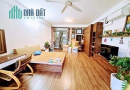Bán nhà Phương Mai 30m 3PN Nhà Vuông 2 Thoáng gần Ô Tô 4.35 tỷ