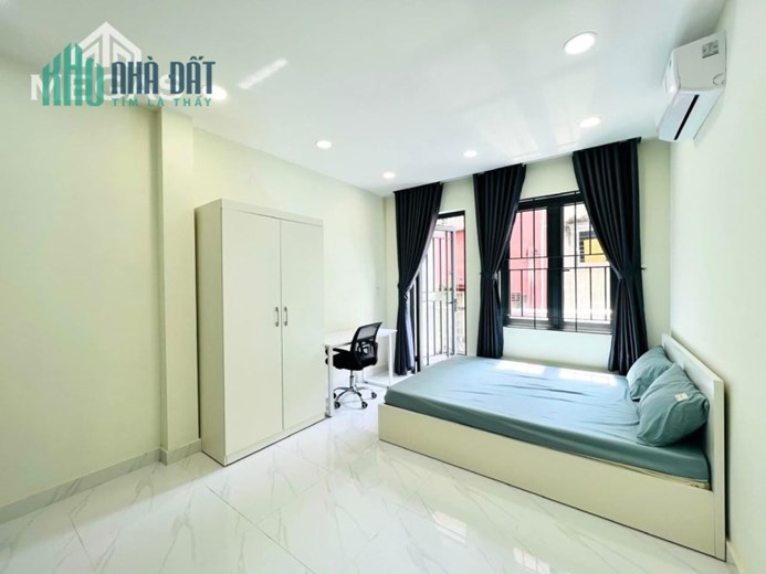 Studio 35m2 Ban Công - Full Nội Thất Lê Thánh Tôn Quận 1