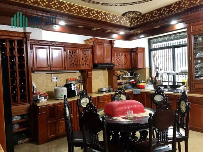 Bán nhà 2MT, 5mx32m, sát Phạm Văn Đồng, Linh Đông, Thủ Đức, chỉ 11tỷ