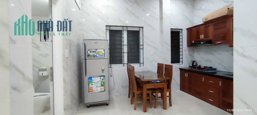 Cho thuê nhà 3 tầng mặt tiền An Trung, gần cầu Trần Thị Lý, gần Sông Hàn