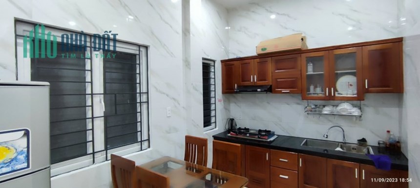 Cho thuê nhà 3 tầng mặt tiền An Trung, gần cầu Trần Thị Lý, gần Sông Hàn