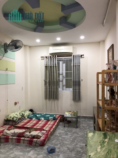 Bán nhà hẻm xe tải đậu cổng Nguyễn Trung Trực, Bình Thạnh, 7.5 tỷ, 47m2