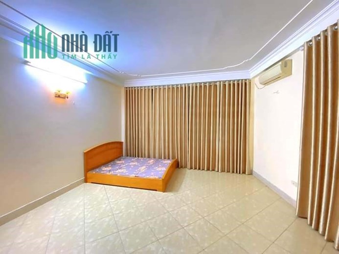 Bán Nhà Ngõ 59 Phố Phạm Văn Đồng 52m2 x 4 tầng, căn góc 4 phòng ngủ + 1 cửa hàng kinh doanh, giá
