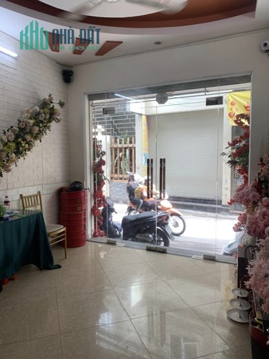 Bán nhà mặt đường Hoàng Mai 39m2, 4 tầng giá 7.6 tỷ
