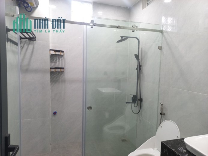 Chính chủ bán nhà Nguyễn Chí Thanh 38m 6 tầng phân lô ô tô tránh kinh doanh 9.5 tỷ lh 0975124520