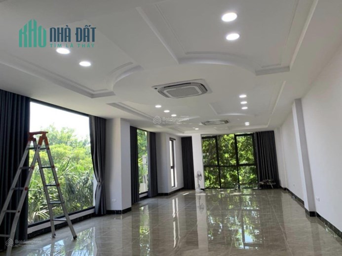 Chính chủ Bán Nhà xây mới tại Đường Trần Quang Diệu Hoàng Cầu Ô Chợ Dừa Đống Đa dt 90 m2 giá 3xx tỷ