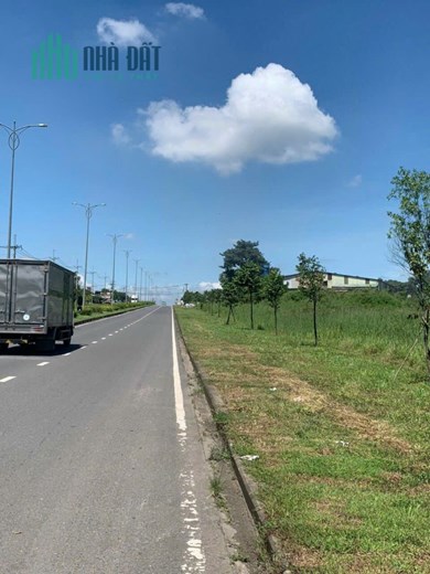 BÁN ĐẤT MT ĐƯỜNG VÕ CHÍ CÔNG ĐẸP CÓ 1 0 2 TẠI PHƯỜNG PHƯỚC TÂN , TP BIÊN HÒA . ĐỒNG NAI 0938974428