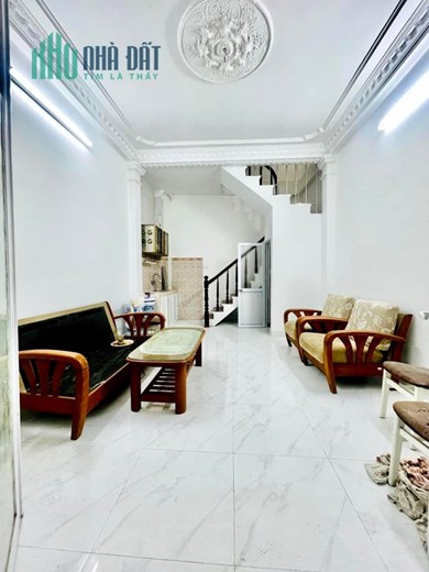 Nhà phố chợ Khâm Thiên 30m2, 4 tầng, giá 2.95 tỷ