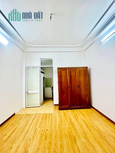 Nhà phố chợ Khâm Thiên 30m2, 4 tầng, giá 2.95 tỷ